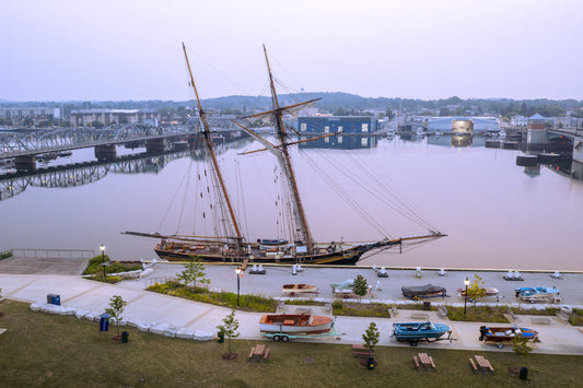 Still Sails
